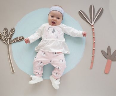 Ropa agradable al taco para bebe niña